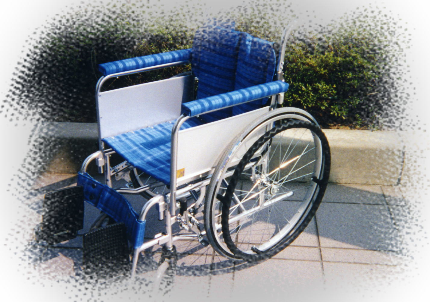  片麻痺用オーダー車椅子